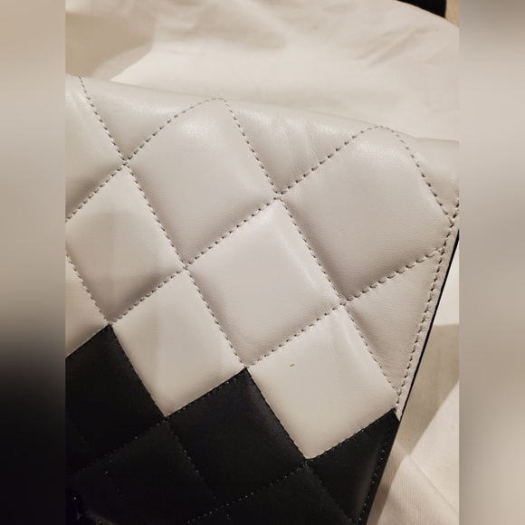 Unused Clutch by Alexander McQueen with dustbag and marks - Picture 15 of 17